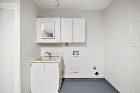 Dúplex en venta en Leesburg, Florida, 2 dormitorios, 97.08 m2 № 1873247 - foto 8