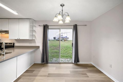 Dúplex en venta en Leesburg, Florida, 2 dormitorios, 97.08 m2 № 1873247 - foto 20