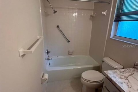 Casa en alquiler en Palm Coast, Florida, 2 dormitorios, 120.03 m2 № 2156048 - foto 6
