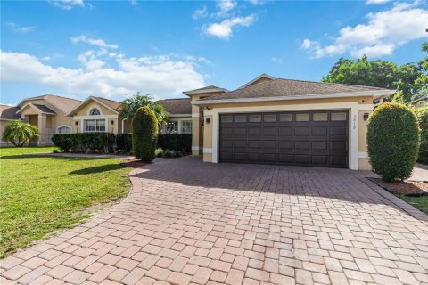 House in Kissimmee, Florida 4 bedrooms, 155.89 sq.m. № 1893671 - photo 3
