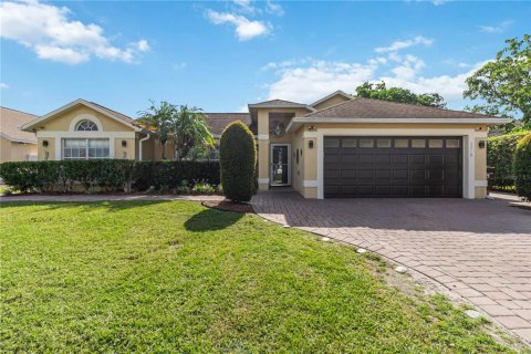 House in Kissimmee, Florida 4 bedrooms, 155.89 sq.m. № 1893671 - photo 6