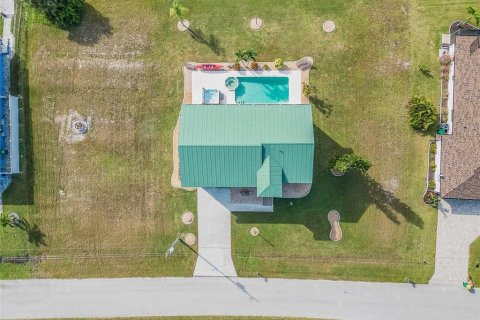 Villa ou maison à vendre à Port Charlotte, Floride: 3 chambres, 220.36 m2 № 1785325 - photo 9