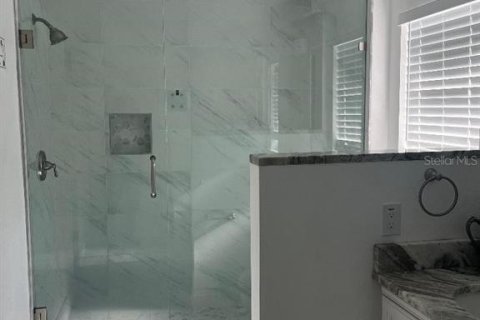 Casa en alquiler en Orlando, Florida, 4 dormitorios, 252.14 m2 № 1740526 - foto 15
