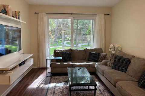 Condo in Orlando, Florida, 3 bedrooms № 2113919 - photo 10