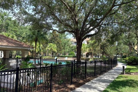 Condo in Orlando, Florida, 3 bedrooms № 2113919 - photo 6