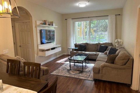 Condo in Orlando, Florida, 3 bedrooms № 2113919 - photo 8