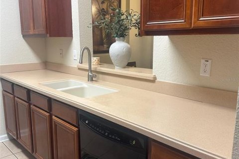 Condo in Orlando, Florida, 3 bedrooms № 2113919 - photo 18