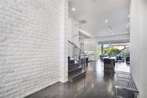 Villa ou maison à vendre à Maitland, Floride: 4 chambres, 331.38 m2 № 2125967 - photo 4