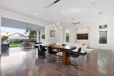 Villa ou maison à vendre à Maitland, Floride: 4 chambres, 331.38 m2 № 2125967 - photo 12