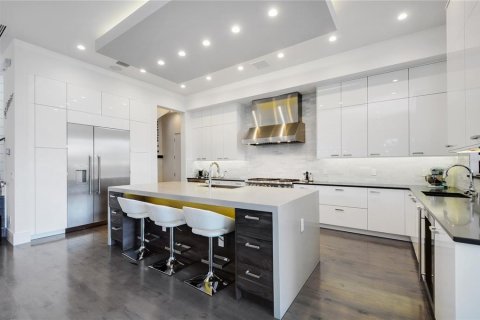 Villa ou maison à vendre à Maitland, Floride: 4 chambres, 331.38 m2 № 2125967 - photo 10
