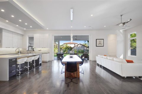 Villa ou maison à vendre à Maitland, Floride: 4 chambres, 331.38 m2 № 2125967 - photo 7