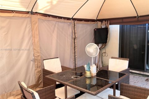 Купить таунхаус в Хомстед, Флорида 3 спальни, 154.12м2, № 2020490 - фото 13