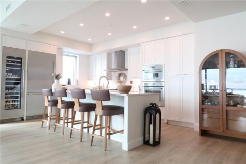 Condominio en venta en Tampa, Florida, 3 dormitorios, 234.3 m2 № 2113626 - foto 11