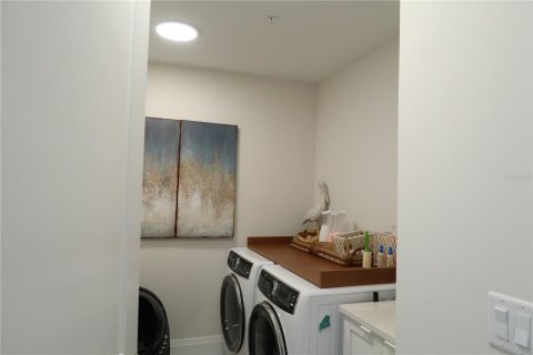 Condominio en venta en Tampa, Florida, 3 dormitorios, 234.3 m2 № 2113626 - foto 13