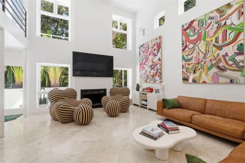 Villa ou maison à vendre à Tampa, Floride: 3 chambres, 214.98 m2 № 2306613 - photo 17
