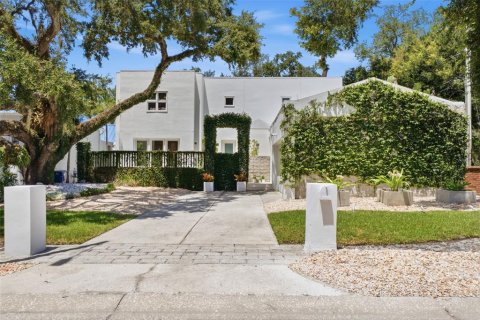 Villa ou maison à vendre à Tampa, Floride: 3 chambres, 214.98 m2 № 2306613 - photo 4