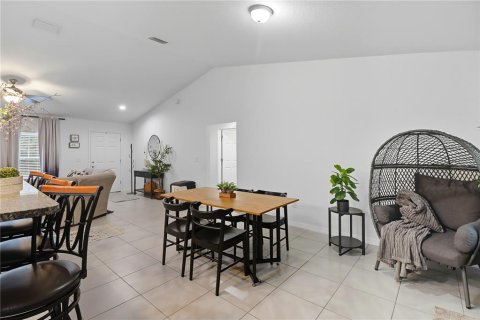 House in Ocala, Florida 3 bedrooms, 156.91 sq.m. № 2232319 - photo 15