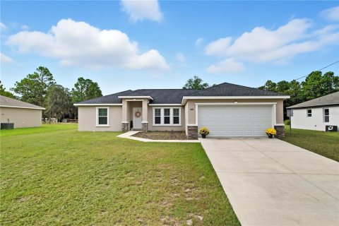 House in Ocala, Florida 3 bedrooms, 156.91 sq.m. № 2232319 - photo 2