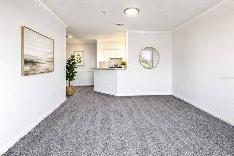 Condominio en alquiler en Tampa, Florida, 1 dormitorio, 68 m2 № 2142645 - foto 5