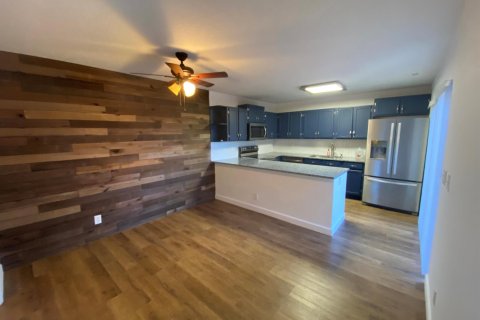 Adosado en alquiler en Boynton Beach, Florida, 2 dormitorios, 136.75 m2 № 1136287 - foto 1