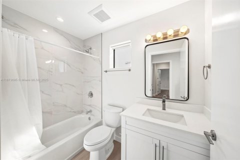 Touwnhouse à louer à Miami, Floride: 3 chambres, 144.18 m2 № 1921661 - photo 20