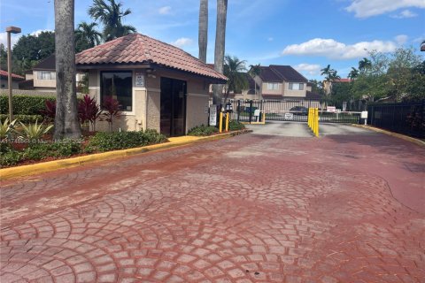 House in Lauderhill, Florida 2 bedrooms, 135.45 sq.m. № 1862575 - photo 4