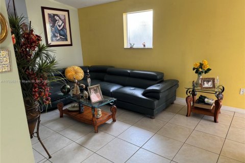 Condo in Homestead, Florida, 3 bedrooms  № 1811626 - photo 8