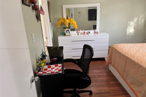 Condo in Homestead, Florida, 3 bedrooms  № 1811626 - photo 13