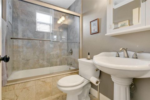 Casa en venta en Casselberry, Florida, 5 dormitorios, 228.63 m2 № 1649795 - foto 22