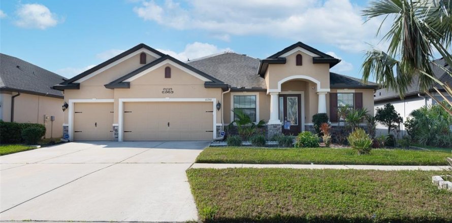Villa ou maison à Riverview, Floride 4 chambres, 244.52 m2 № 1906598