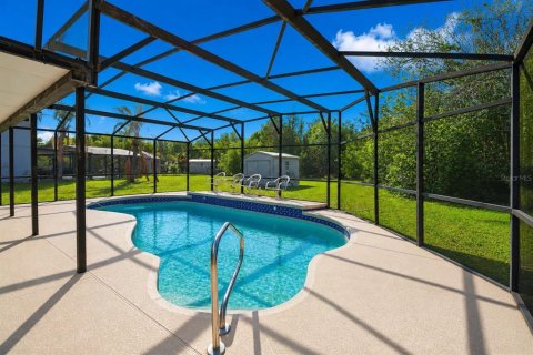 House in Kissimmee, Florida 4 bedrooms, 264.21 sq.m. № 2095106
