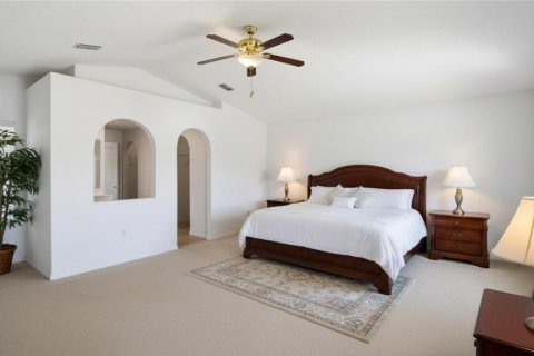 House in Kissimmee, Florida 4 bedrooms, 264.21 sq.m. № 2095106 - photo 26