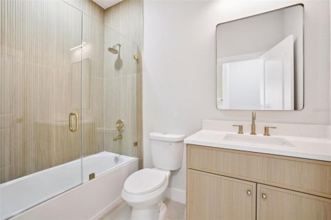 Купить коммерческую недвижимость в Лихай-Эйкерс, Флорида 6 спален, 299.89м2, № 1908009 - фото 17