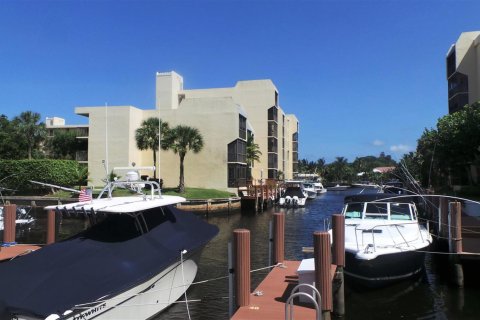Condo in Boca Raton, Florida, 2 bedrooms  № 2341037