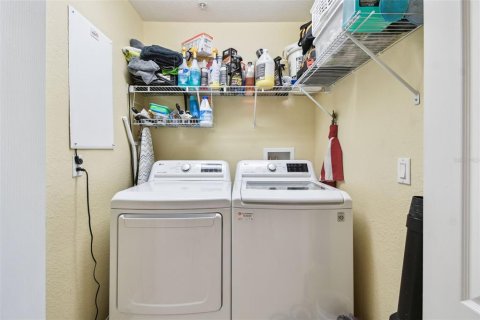 Condo in Bradenton, Florida, 2 bedrooms  № 1677594 - photo 22