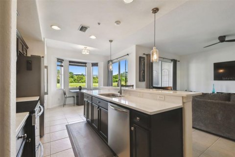 Condo in Bradenton, Florida, 2 bedrooms  № 1677594 - photo 4