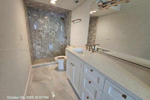 Appartement à louer à Sunny Isles Beach, Floride: 2 chambres, 120.31 m2 № 1946403 - photo 6