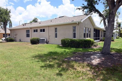 Condominio en venta en Sun City Center, Florida, 2 dormitorios, 135.27 m2 № 2112312 - foto 5