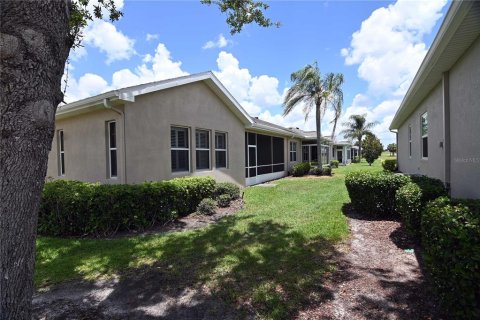 Condominio en venta en Sun City Center, Florida, 2 dormitorios, 135.27 m2 № 2112312 - foto 4