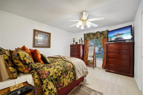 Condo in Orlando, Florida, 2 bedrooms  № 1570827 - photo 10