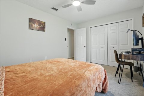 House in Poinciana, Florida 3 bedrooms, 155.89 sq.m. № 1879633 - photo 20