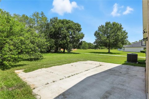House in Poinciana, Florida 3 bedrooms, 155.89 sq.m. № 1879633 - photo 24