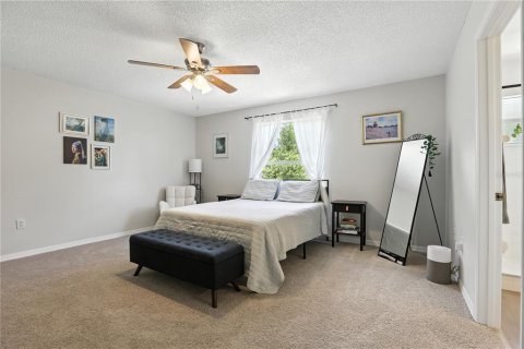 House in Poinciana, Florida 3 bedrooms, 155.89 sq.m. № 1879633 - photo 15