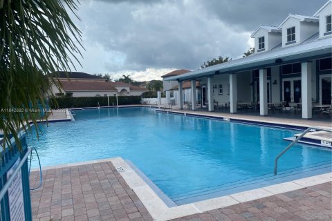 Townhouse in Homestead, Florida 3 bedrooms, 135.27 sq.m. № 1980935 - photo 26