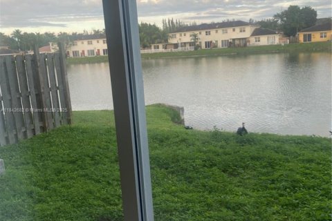 Townhouse in Homestead, Florida 3 bedrooms, 135.27 sq.m. № 1980935 - photo 19