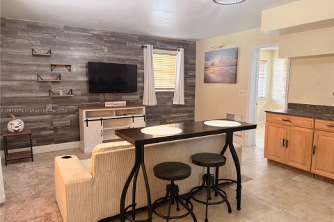 Casa en alquiler en Hollywood, Florida, 2 dormitorios, 103.21 m2 № 2013714 - foto 25