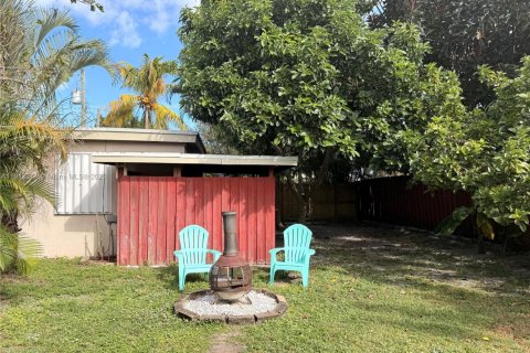 Casa en alquiler en Hollywood, Florida, 2 dormitorios, 103.21 m2 № 2013714 - foto 15