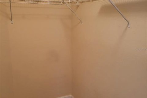 Townhouse in Palm Harbor, Florida 2 bedrooms, 108.23 sq.m. № 2227100 - photo 11