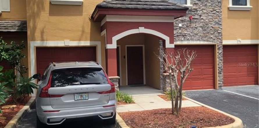 Townhouse in Palm Harbor, Florida 2 bedrooms, 108.23 sq.m. № 2227100