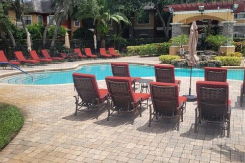 Townhouse in Palm Harbor, Florida 2 bedrooms, 108.23 sq.m. № 2227100 - photo 23